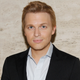 Illustration for article titled Ronan Farrow Just Wants to Be Understood
